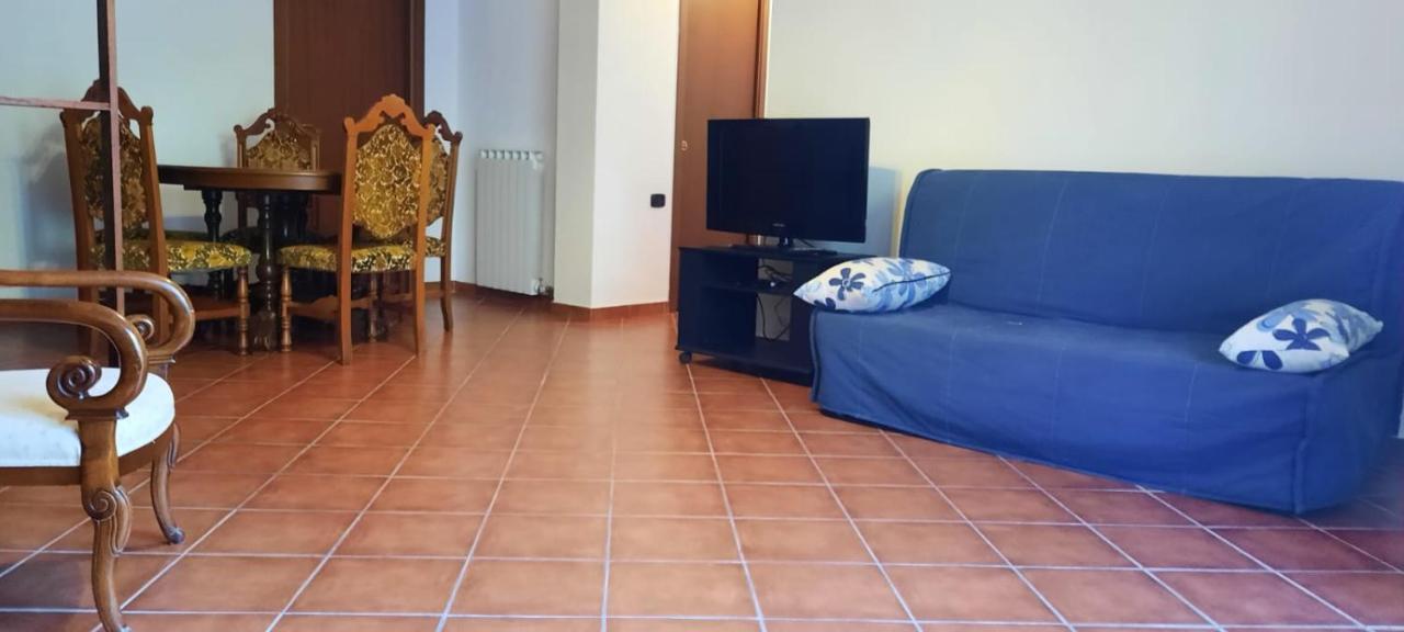 Appartamento Comodo Per Lerici E 5 Terre Piano di Follo Luaran gambar